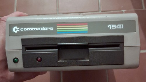 Commodore 1541 floppy disk - 1541,
