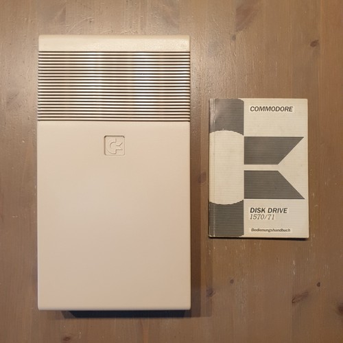 Commodore 1570 floppy - 1570,