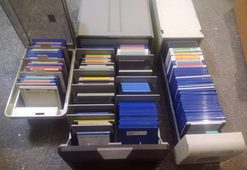 Lotto 270 pezzi floppy disk - pezzi,