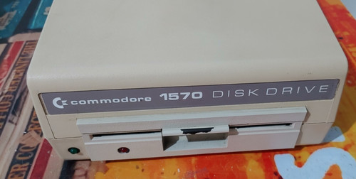 Commodore 128 floppy - 64/128,