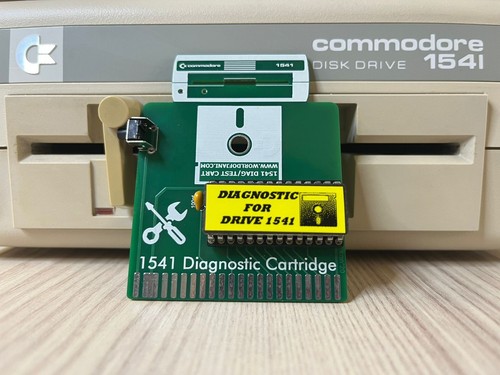 Commodore floppy disk - ✅,