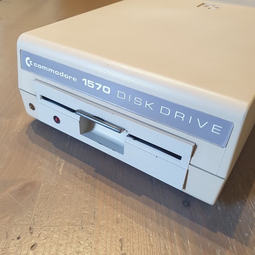 Commodore 1570 floppy - disk,