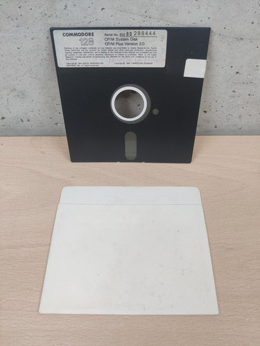 Commodore 128 system disk - cp/m,