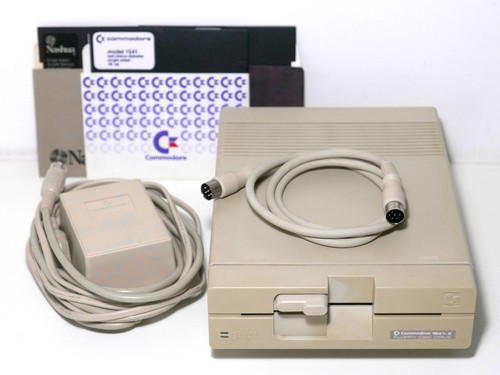 Commodore 1541 ii floppy - ✅,